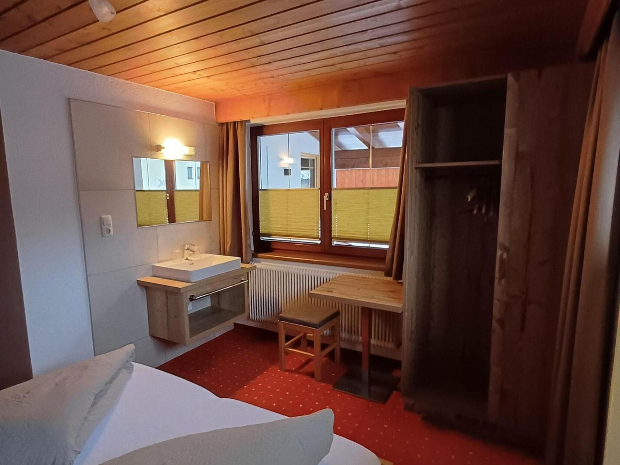 Modern Apartment In Langenfeld Near Ski Area מראה חיצוני תמונה