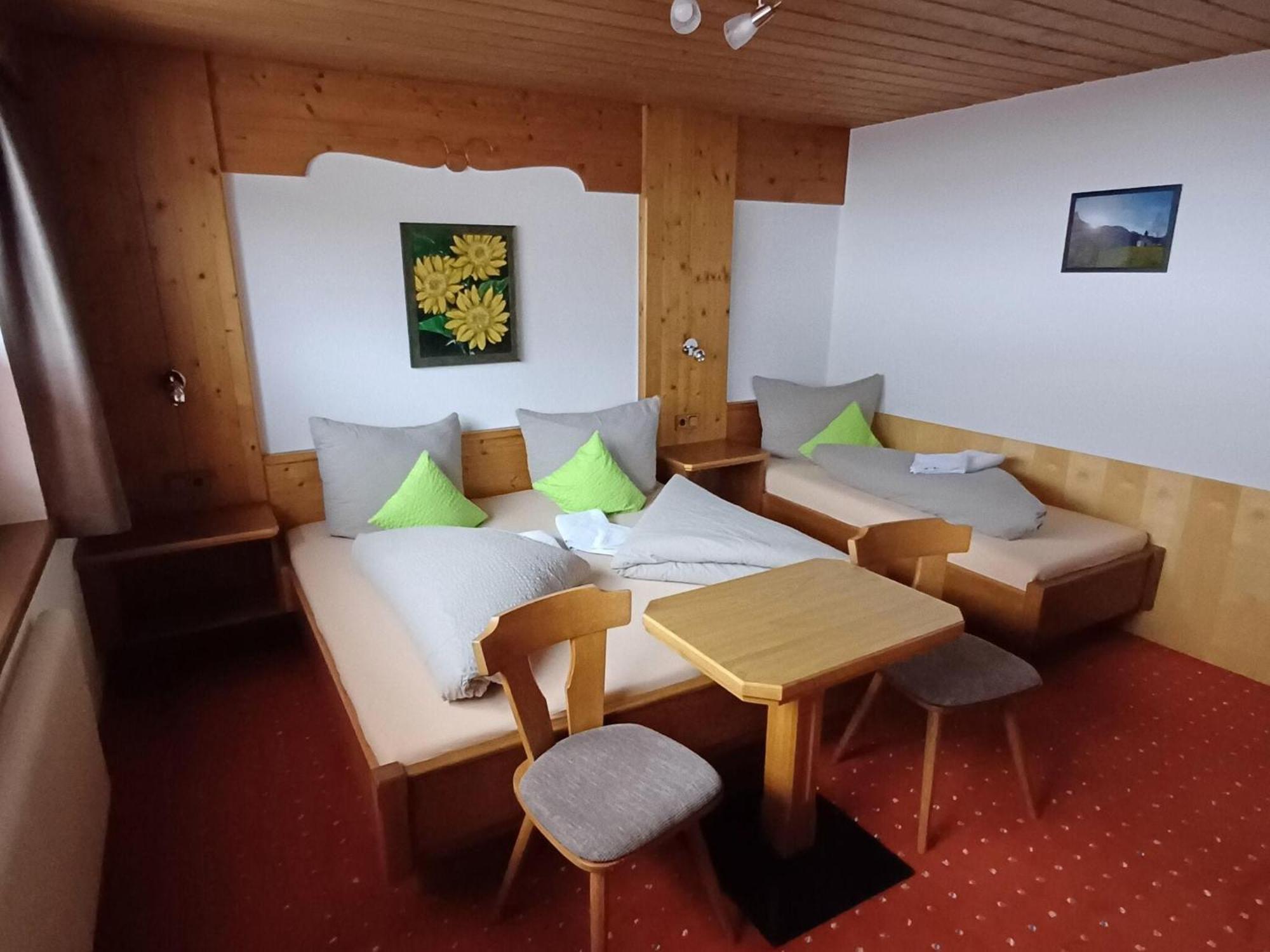Modern Apartment In Langenfeld Near Ski Area מראה חיצוני תמונה