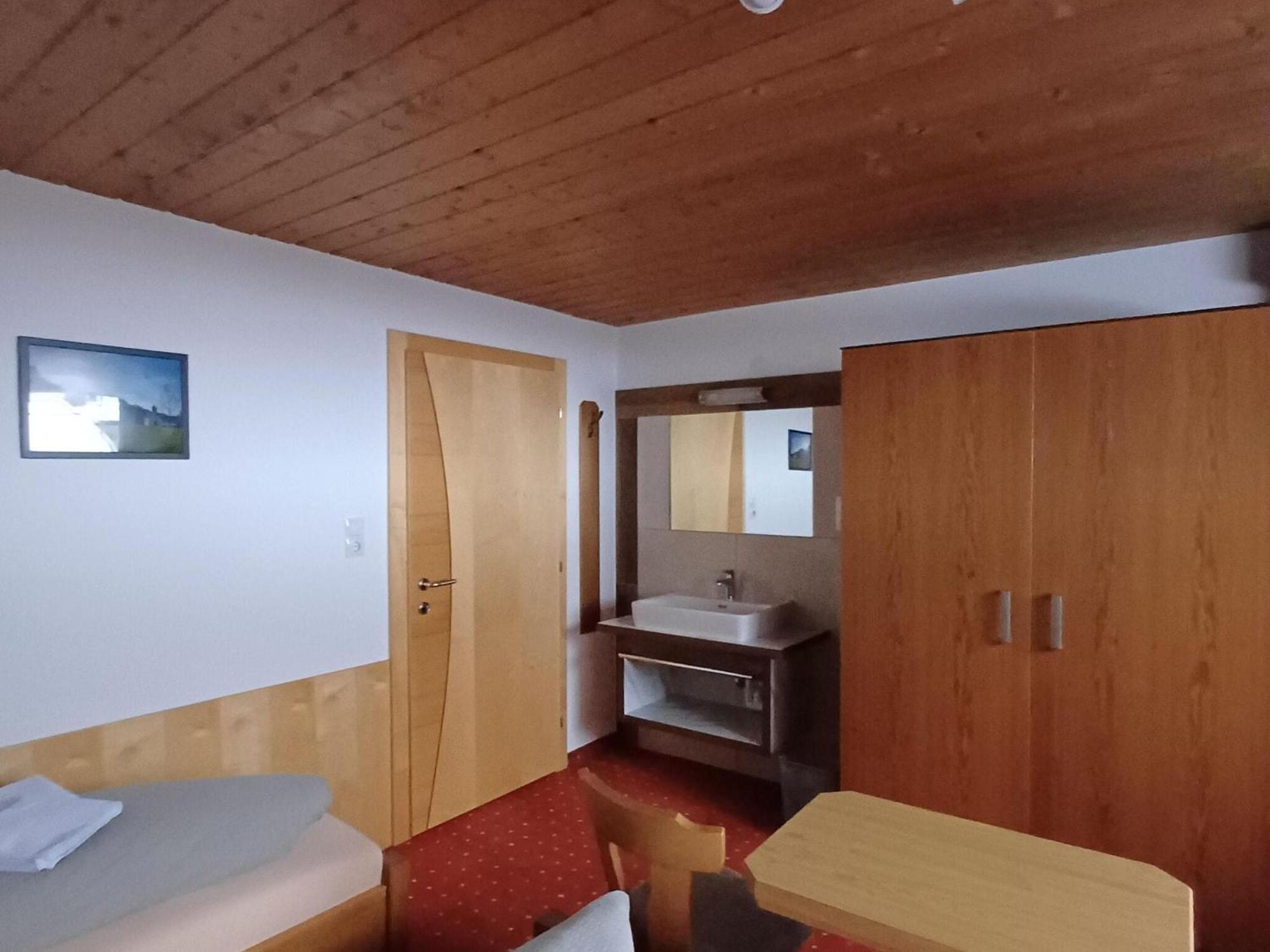 Modern Apartment In Langenfeld Near Ski Area מראה חיצוני תמונה