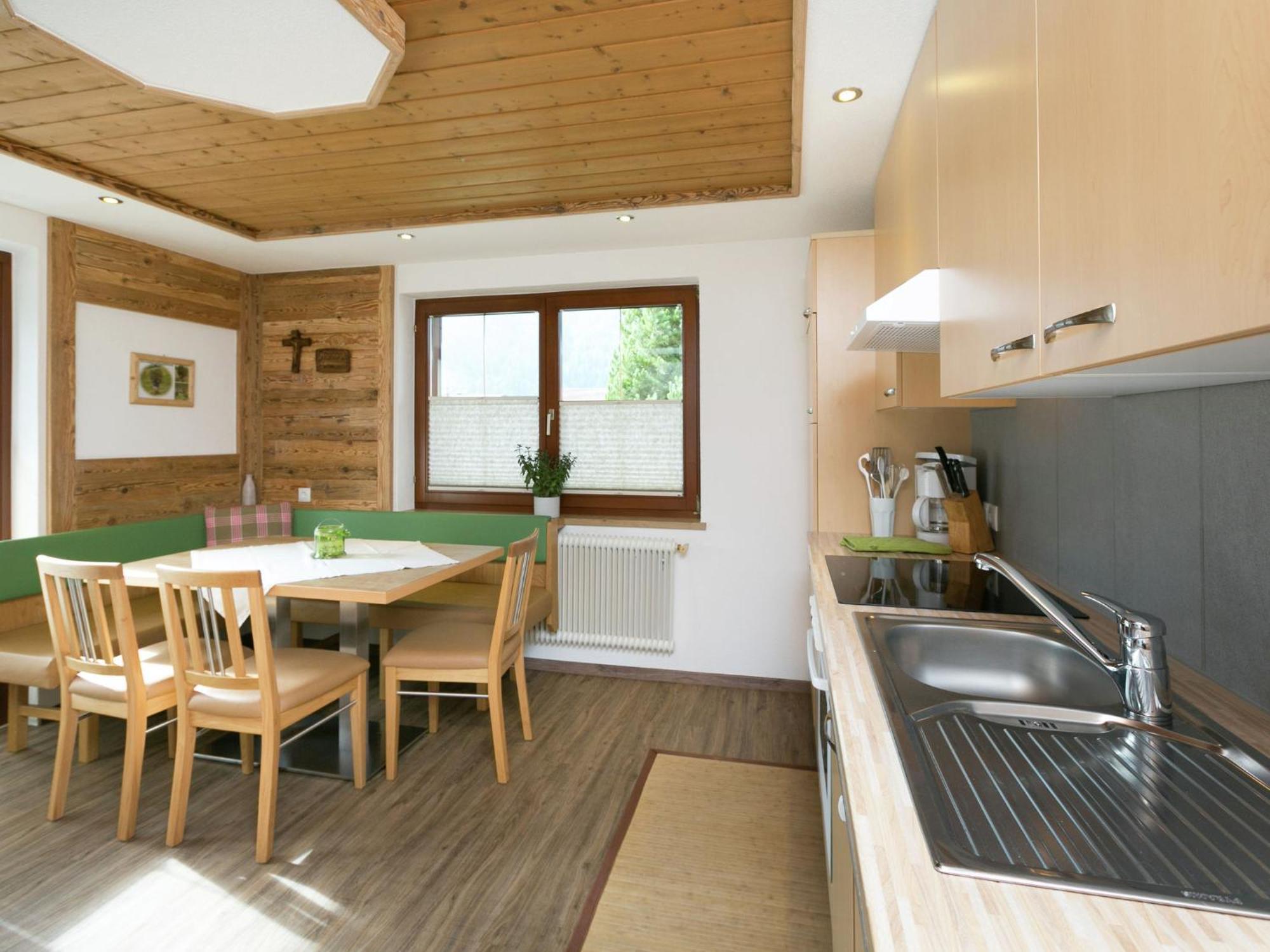 Modern Apartment In Langenfeld Near Ski Area מראה חיצוני תמונה